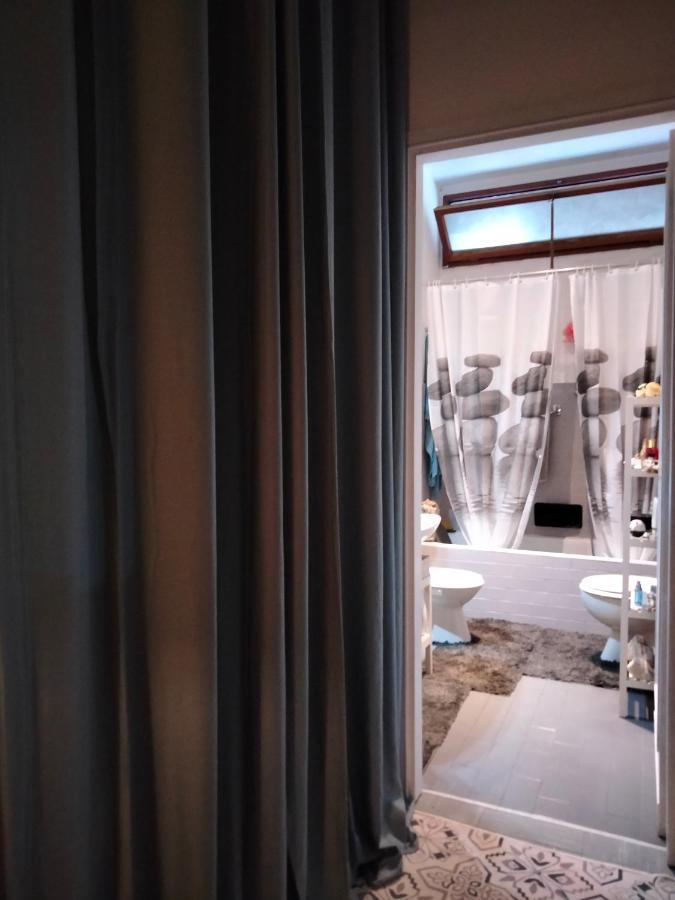 Redi Room Florens Exteriör bild